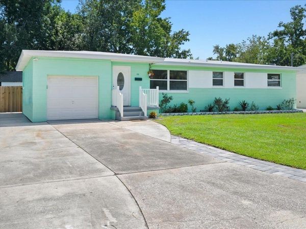 2125 W Lou Dr, Jacksonville, FL 32216