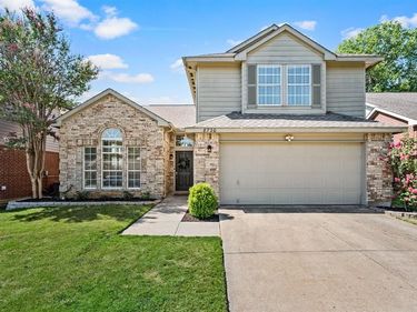 8720 Tigris Trail, Fort Worth, TX 76118