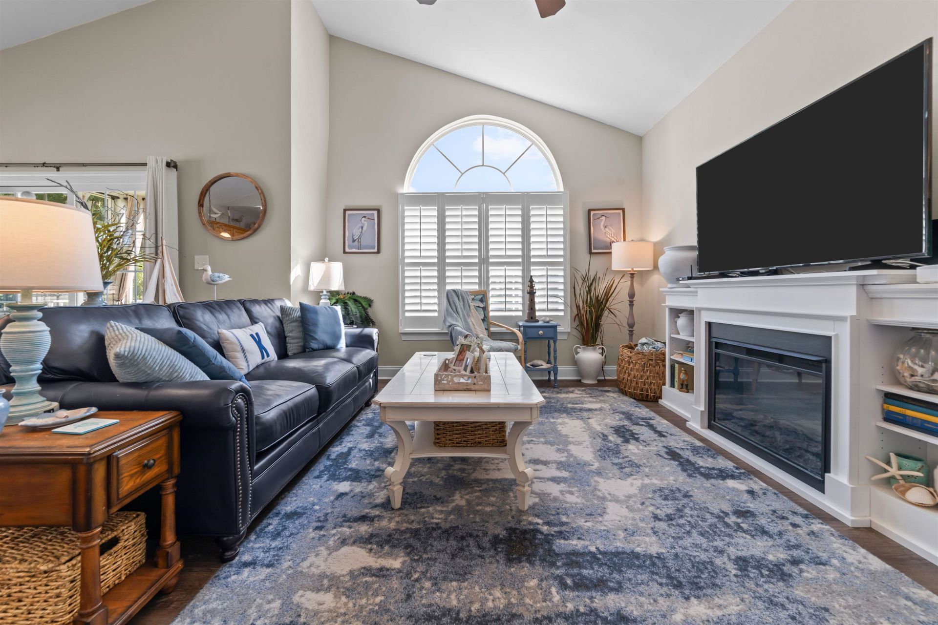 1204 Planters Grove Ln. Photo 12