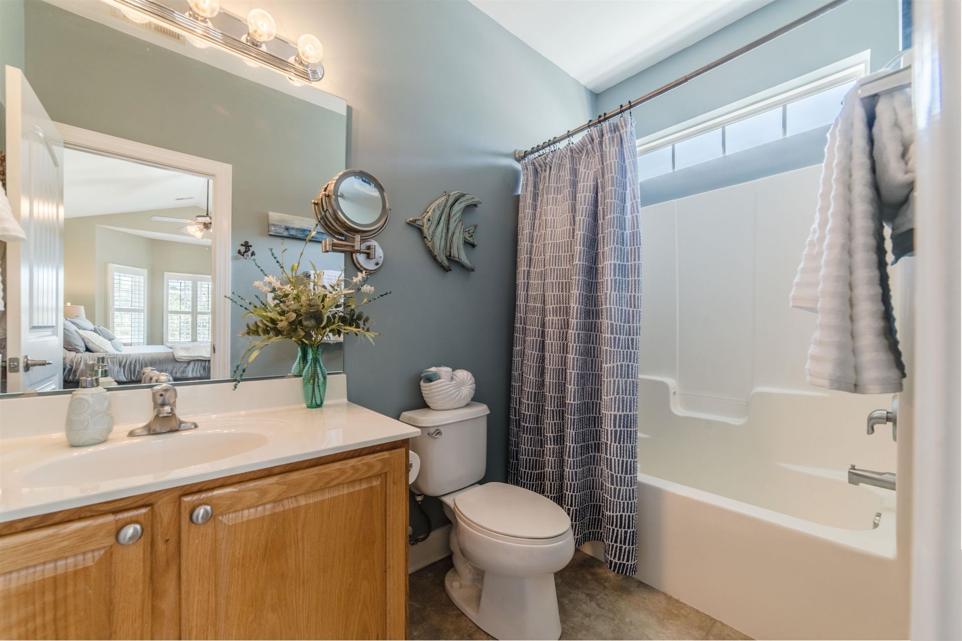 1204 Planters Grove Ln. Photo 31