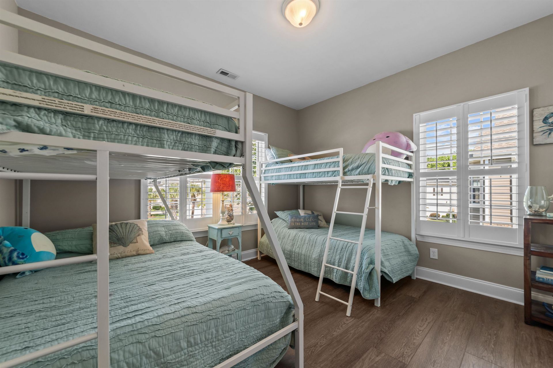 1204 Planters Grove Ln. Photo 32