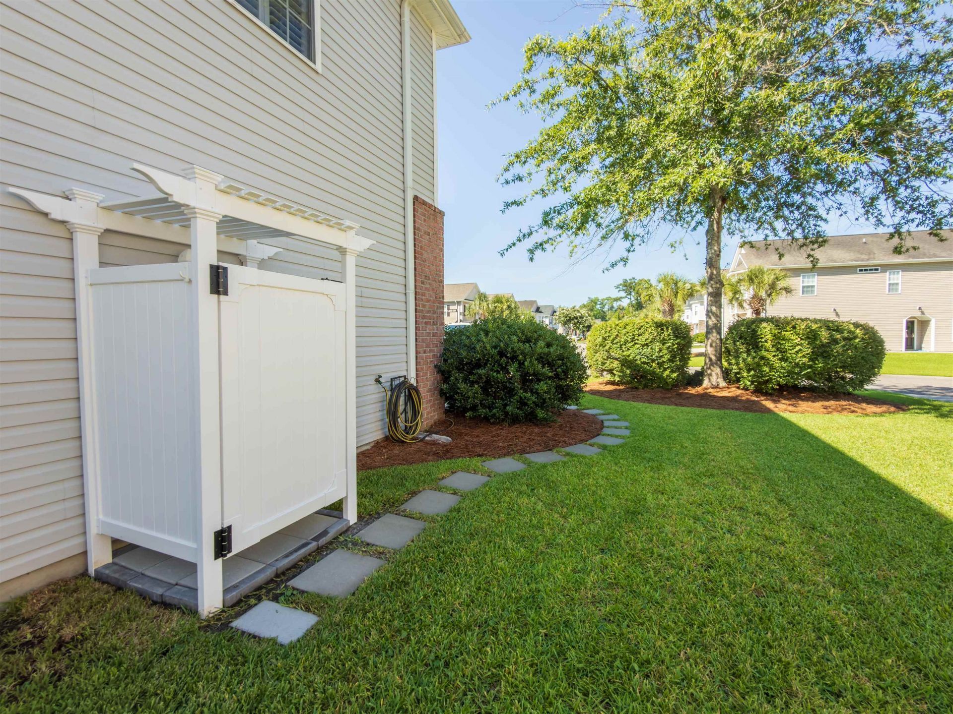 1204 Planters Grove Ln. Photo 47