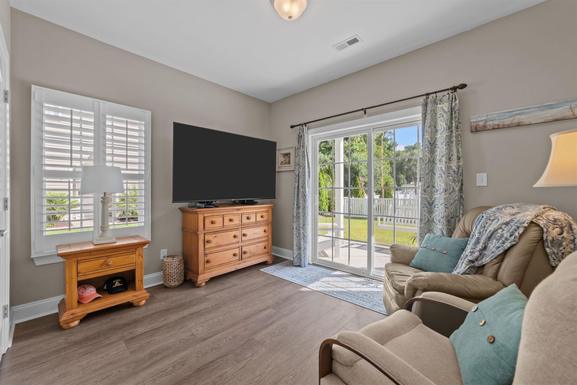 1204 Planters Grove Ln. Photo 7