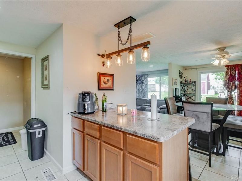 1377 Maplegrove Drive, Fairborn, OH 45324 Photo 5