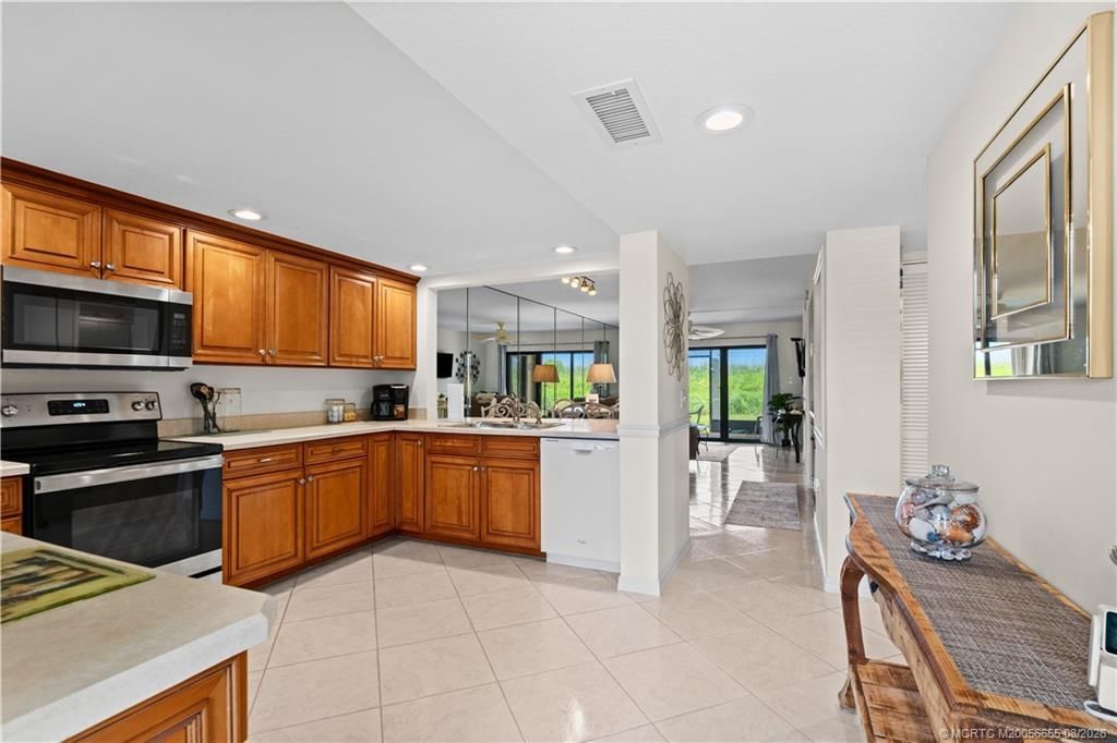 10200 S Ocean Drive, Unit 103, Jensen Beach, FL 34957 Photo