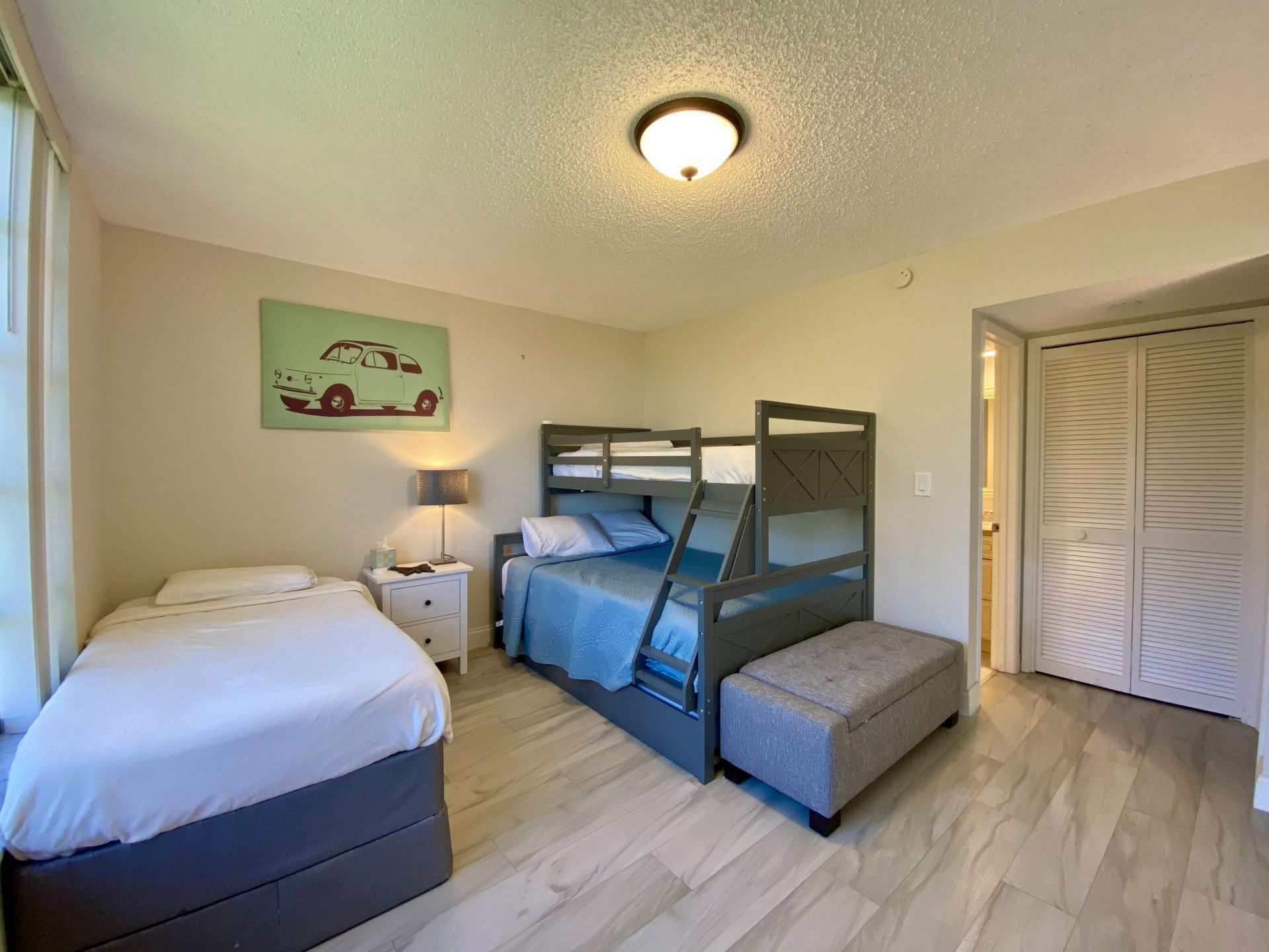 3800 Oaks Clubhouse Drive, Unit 311, Pompano Beach, FL 33069 Photo