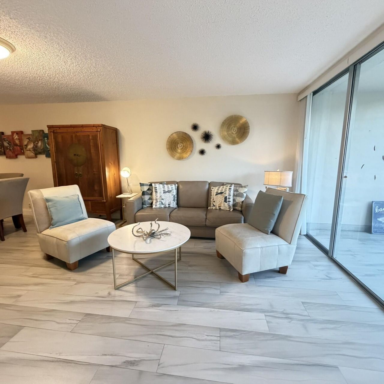 3800 Oaks Clubhouse Drive, Unit 311, Pompano Beach, FL 33069 Photo