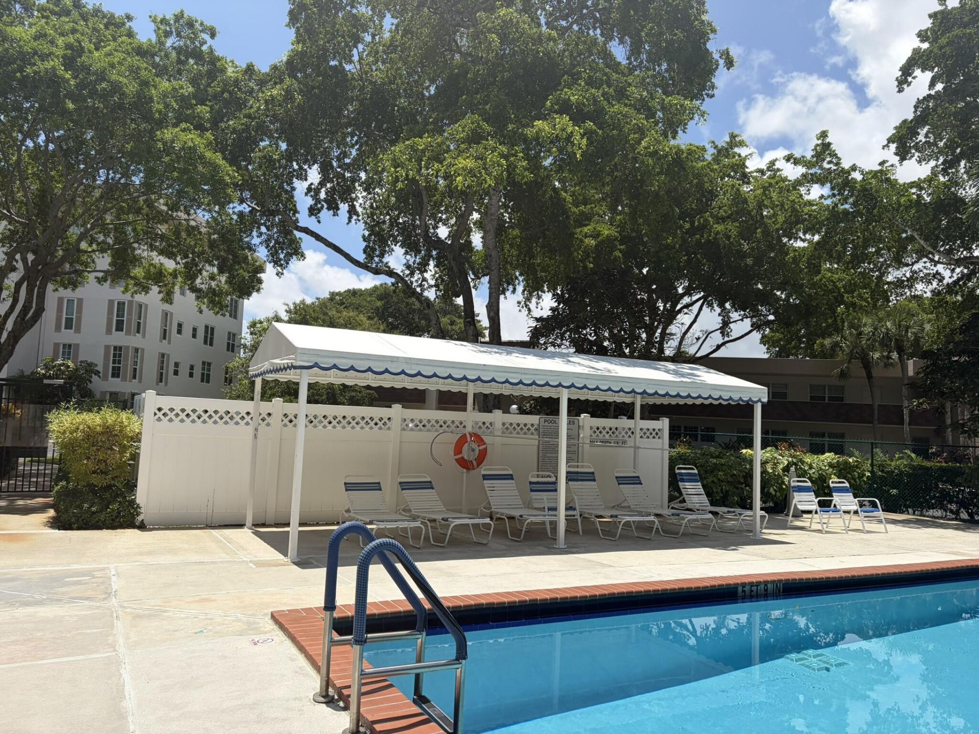3800 Oaks Clubhouse Drive, Unit 311, Pompano Beach, FL 33069 Photo