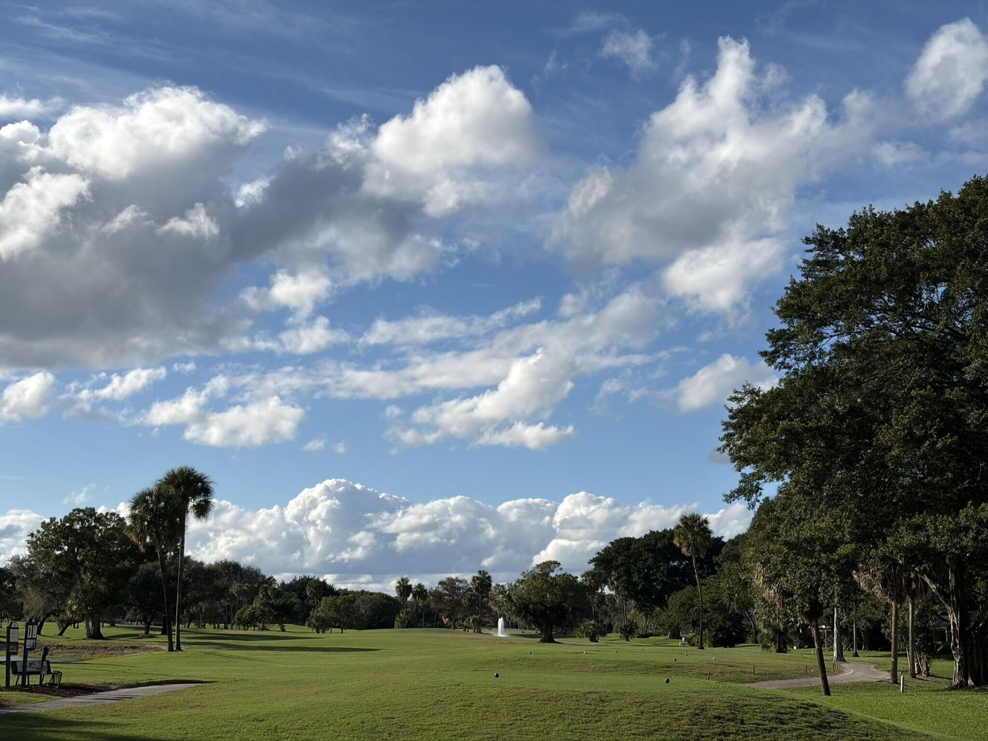 3800 Oaks Clubhouse Drive, Unit 311, Pompano Beach, FL 33069 Photo