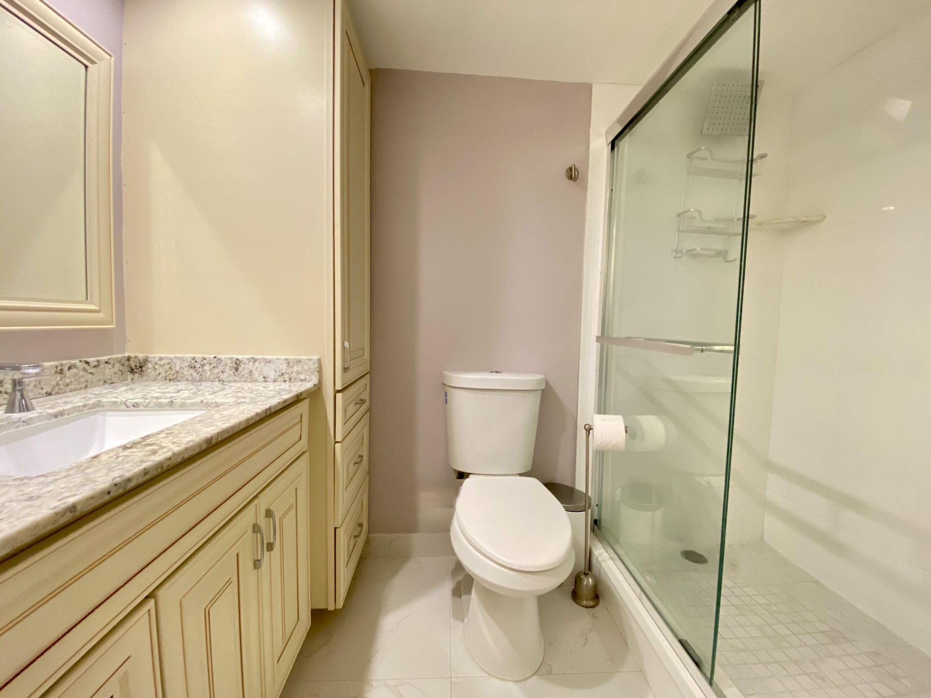 3800 Oaks Clubhouse Drive, Unit 311, Pompano Beach, FL 33069 Photo