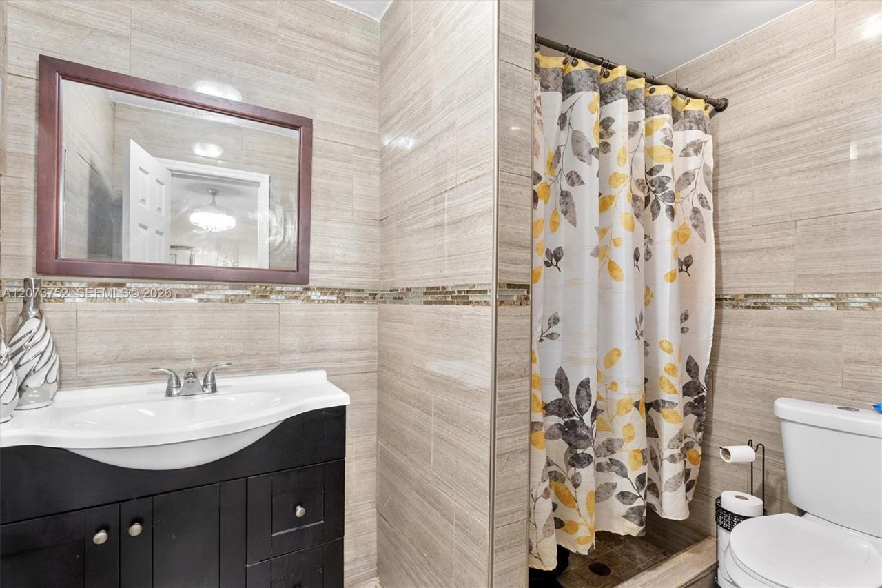 8544 Sheraton Dr, Miramar, FL 33025 Photo