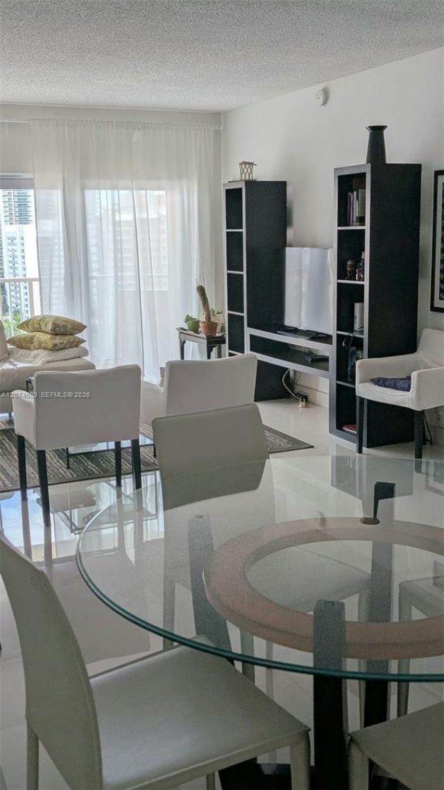 1985 S Ocean Dr , Unit 17K, Hallandale Beach, FL 33009 Photo