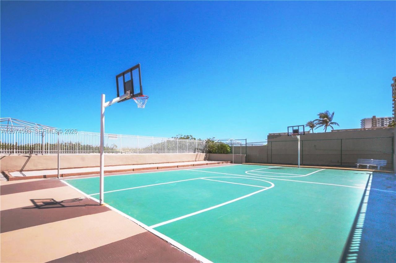 1985 S Ocean Dr , Unit 17K, Hallandale Beach, FL 33009 Photo