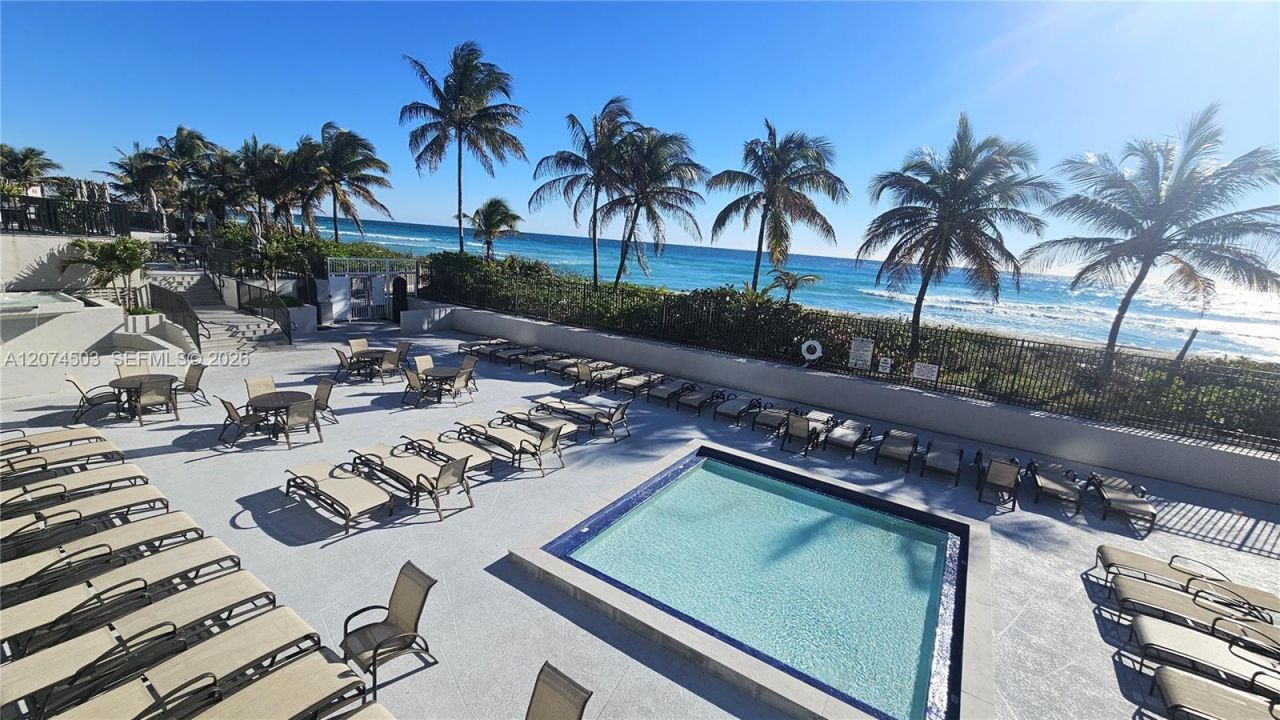 1985 S Ocean Dr , Unit 17K, Hallandale Beach, FL 33009 Photo
