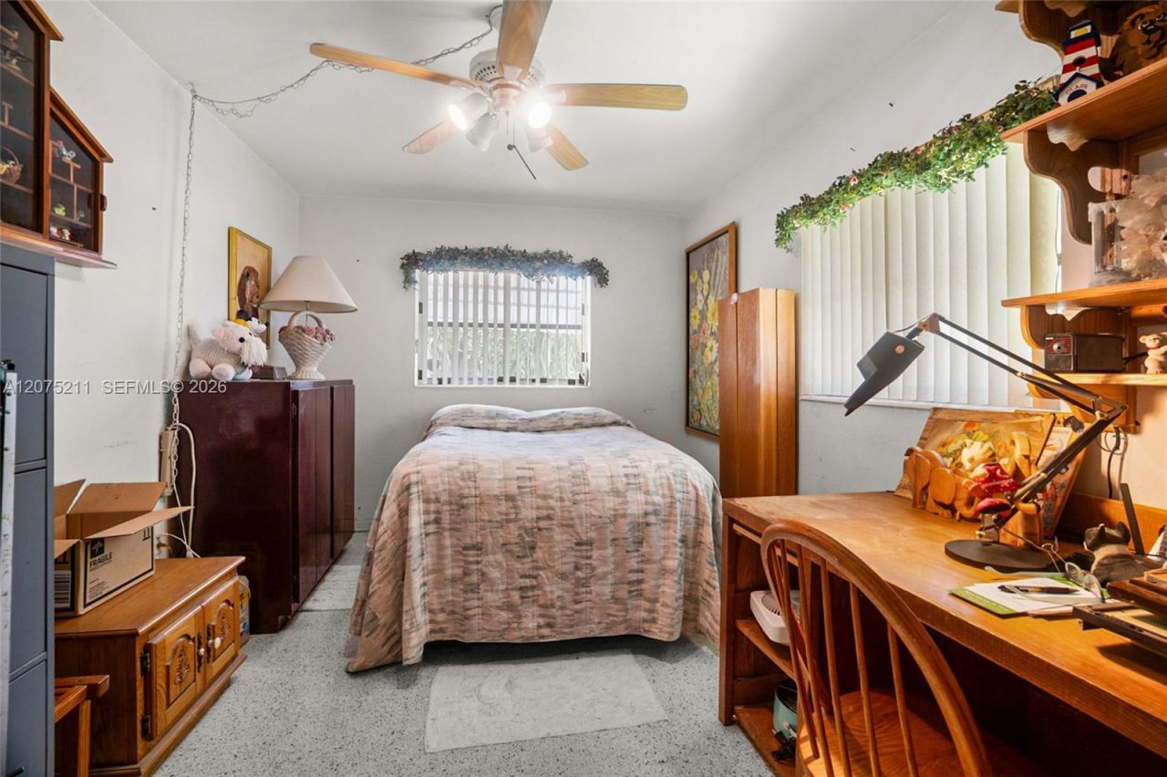 7509 Garfield St , Hollywood, FL 33024 Photo