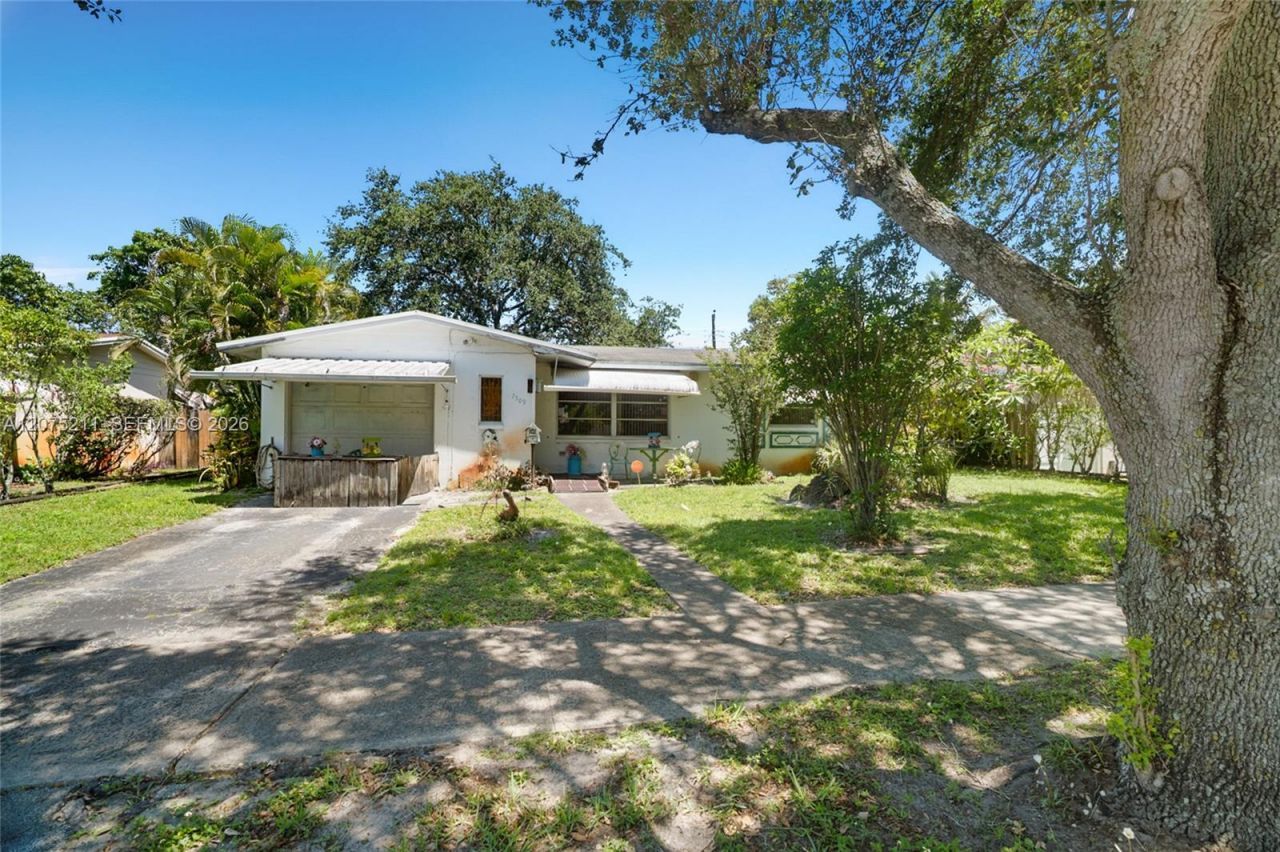 7509 Garfield St , Hollywood, FL 33024 Photo