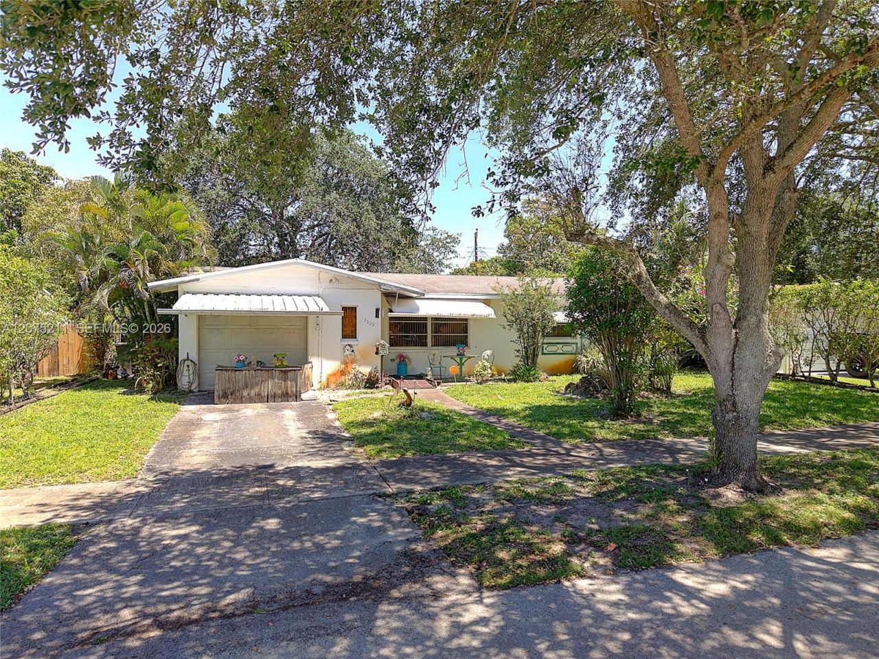 7509 Garfield St , Hollywood, FL 33024 Photo