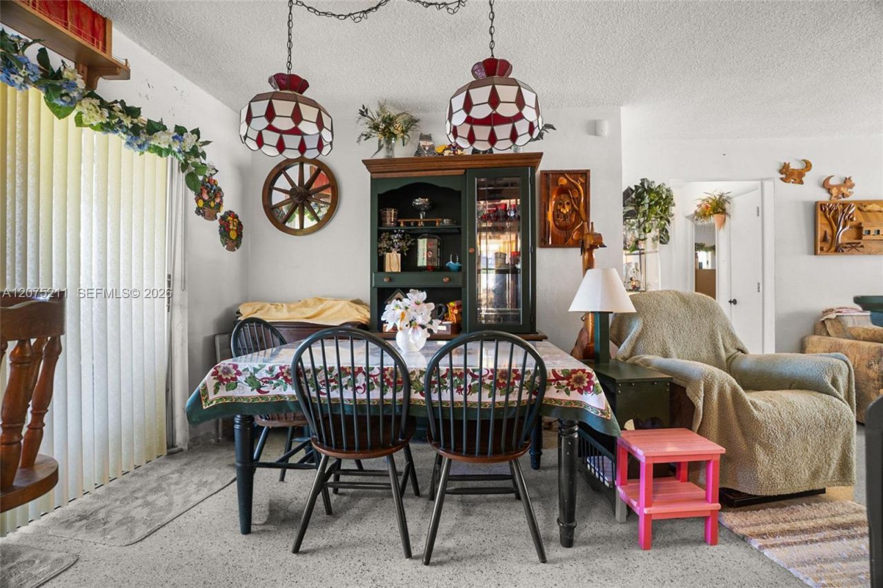 7509 Garfield St , Hollywood, FL 33024 Photo