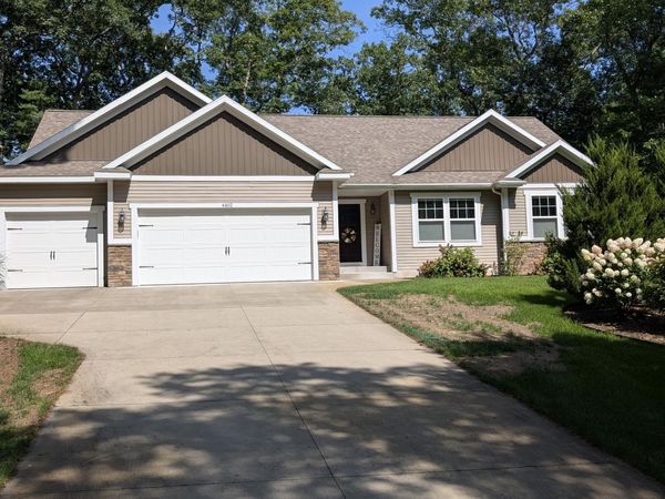 4462 Manchester Lane, Twin Lake, MI 49457