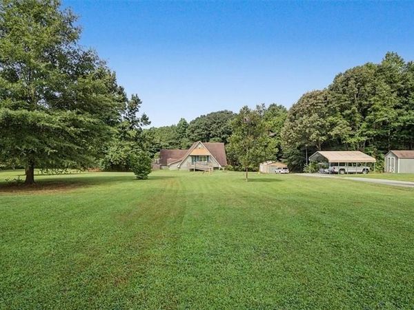 398 Woodrow Kay Rd , Rockmart, GA 30153