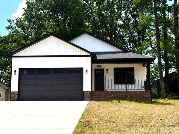 511 N State Street, Lincolnton, NC 28092