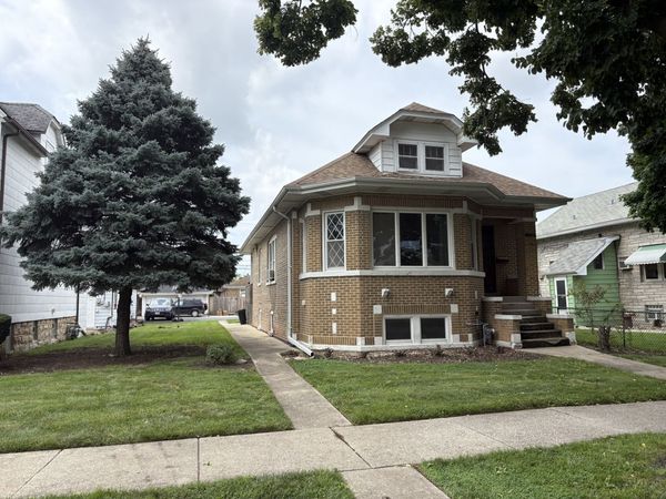 1310 N 20th Avenue , Melrose Park, IL 60160