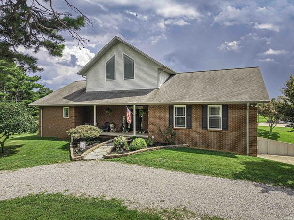 10551 Downen Road, Wadesville, IN 47638