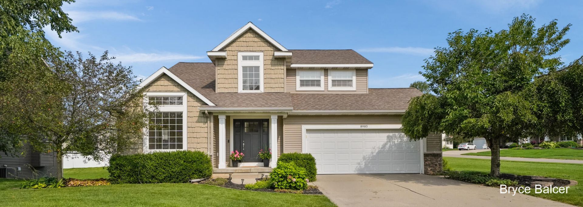 8985 Stanchion Drive Sw, Byron Center, MI 49315 Main Photo