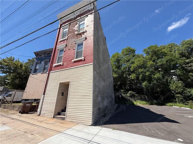 813 State Avenue, Unit 2R (Rear), Cincinnati, OH 45204 Photo 2