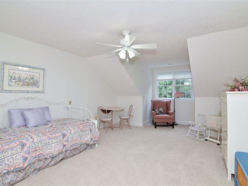 8205 Knolls Way, Chagrin Falls, OH 44023 Photo 27