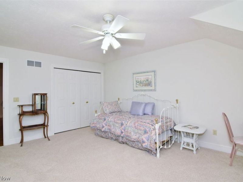 8205 Knolls Way, Chagrin Falls, OH 44023 Photo 28