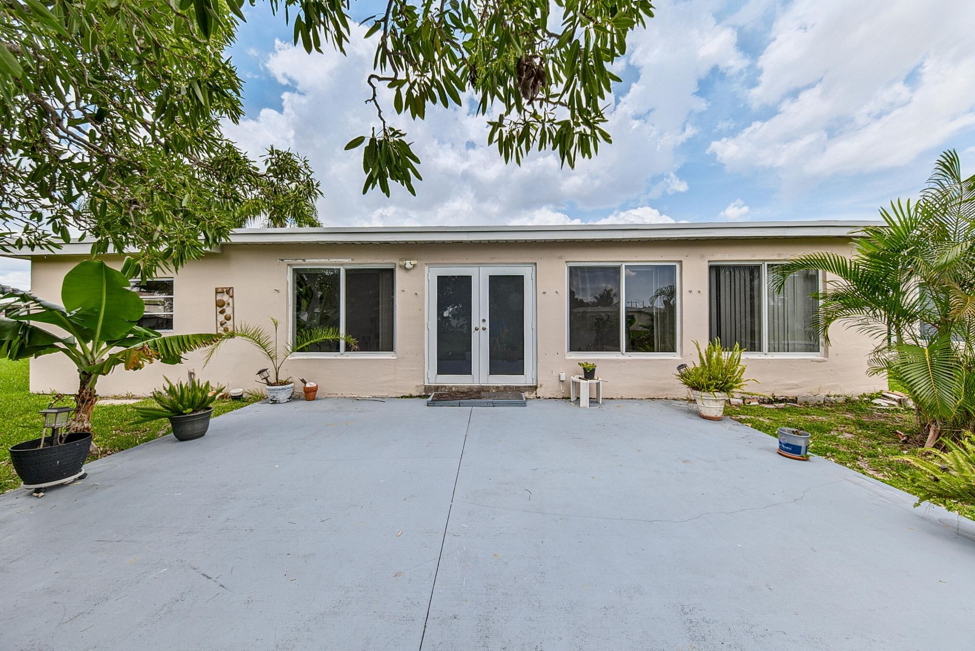 7190 NW 10th Court, Margate, FL 33063 Photo