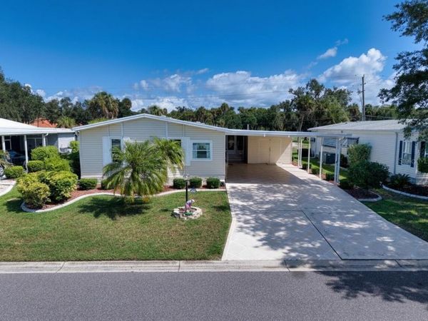 8530 COUNTESS AVENUE CIRCLE , PALMETTO, FL 34221