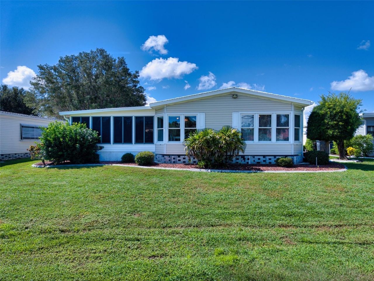 8530 Countess Avenue Circle , Palmetto, FL 34221 Photo