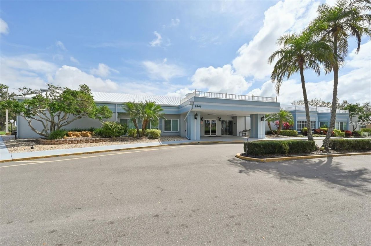 8530 Countess Avenue Circle , Palmetto, FL 34221 Photo