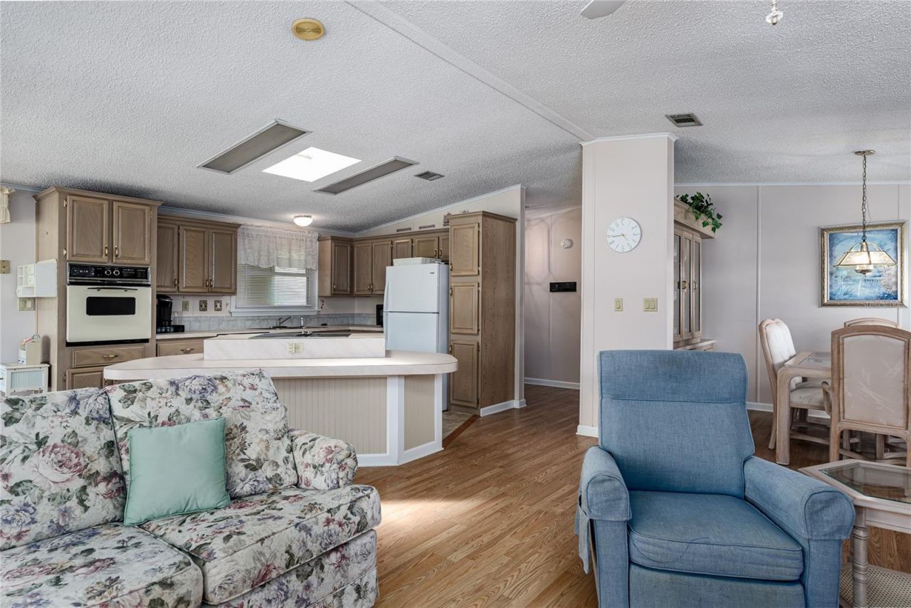 8530 Countess Avenue Circle , Palmetto, FL 34221 Photo