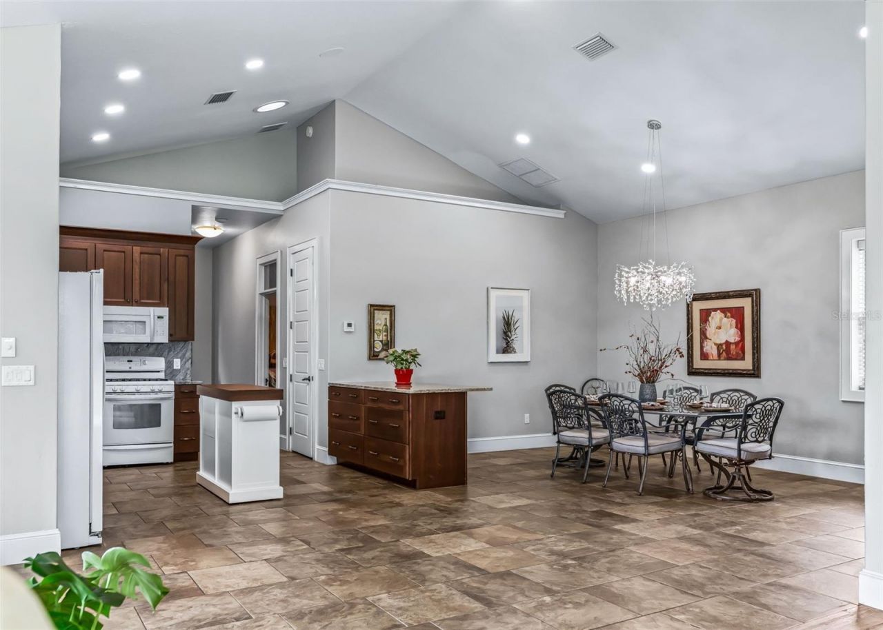 402 SW 127th Place, Ocala, FL 34473 Photo