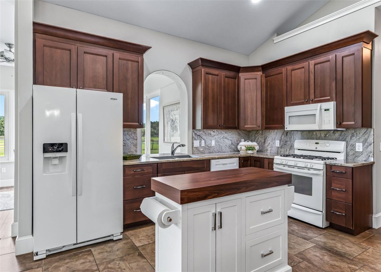 402 SW 127th Place, Ocala, FL 34473 Photo