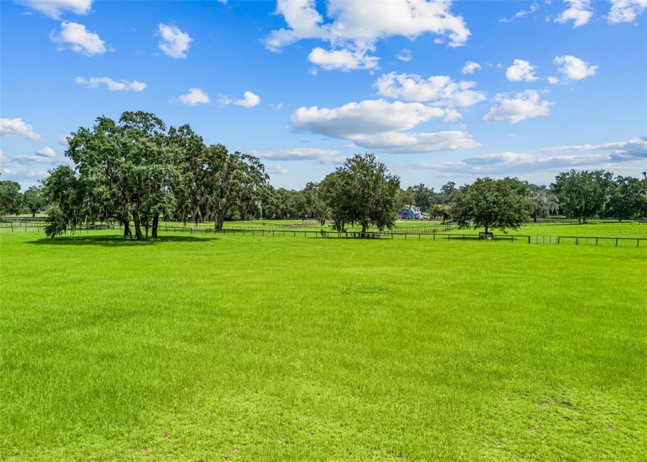 402 SW 127th Place, Ocala, FL 34473 Photo