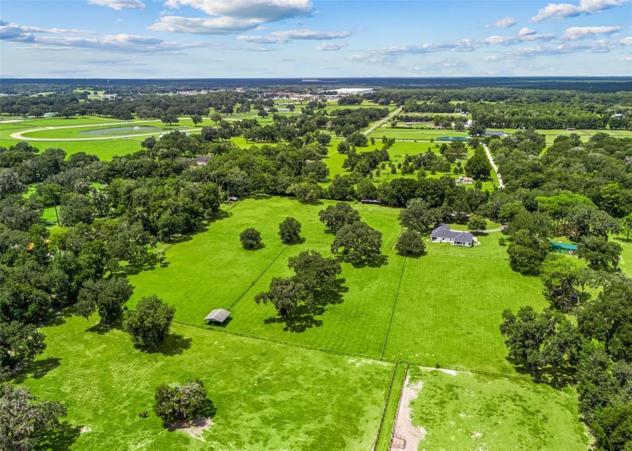 402 SW 127th Place, Ocala, FL 34473 Photo