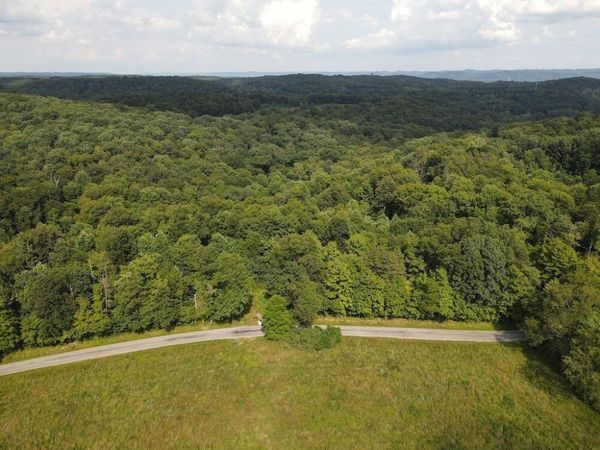 45690 Cox Road, Waverly, OH 45690