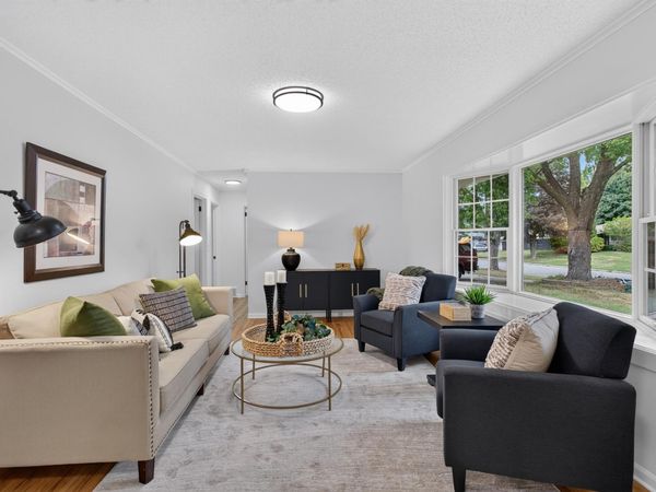 1925 W 92nd Street, Bloomington, MN 55431