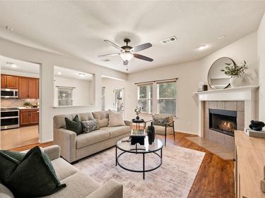 625 Tradewind Drive, Fort Worth, TX 76131
