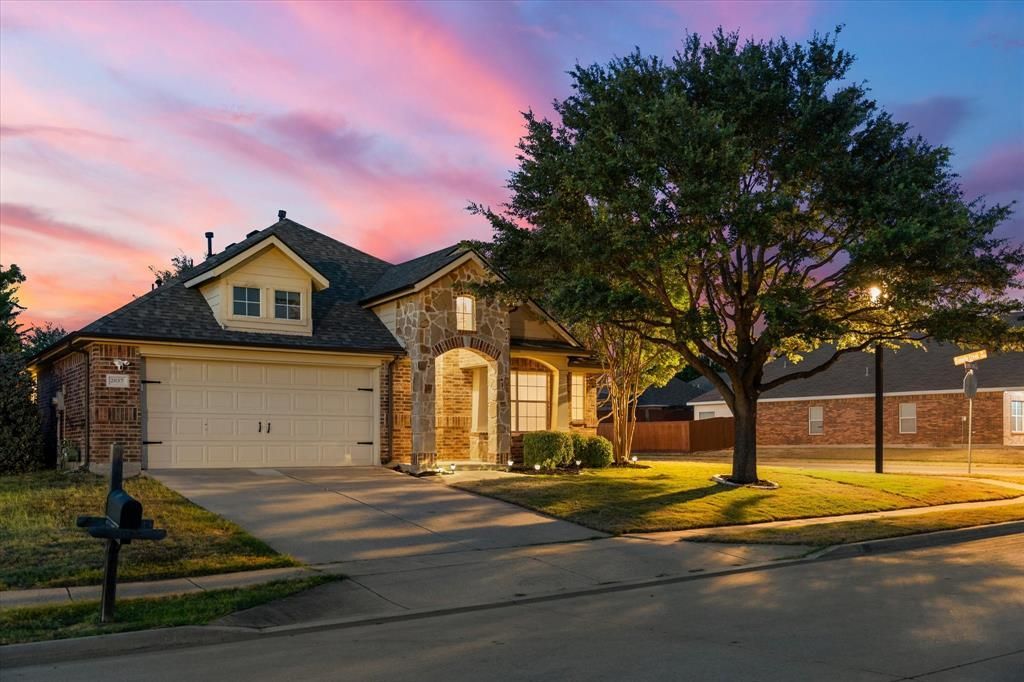 2037 Michelle Creek Drive, Little Elm, TX 75068 Main Photo