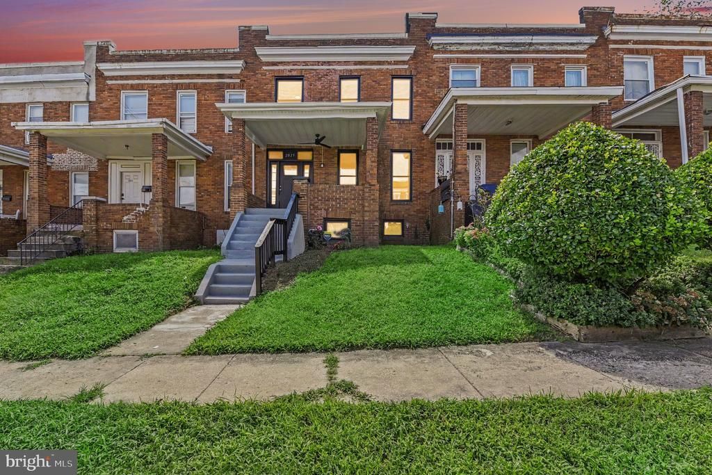 2825 PRESSTMAN STREET, BALTIMORE, MD 21216