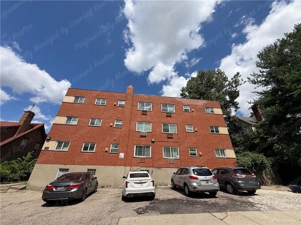 946 Burton Avenue, Unit 10, Cincinnati, OH 45229