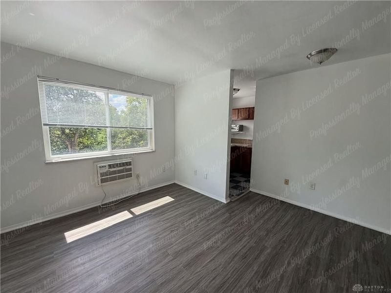 946 Burton Avenue, Unit 10, Cincinnati, OH 45229 Photo 6
