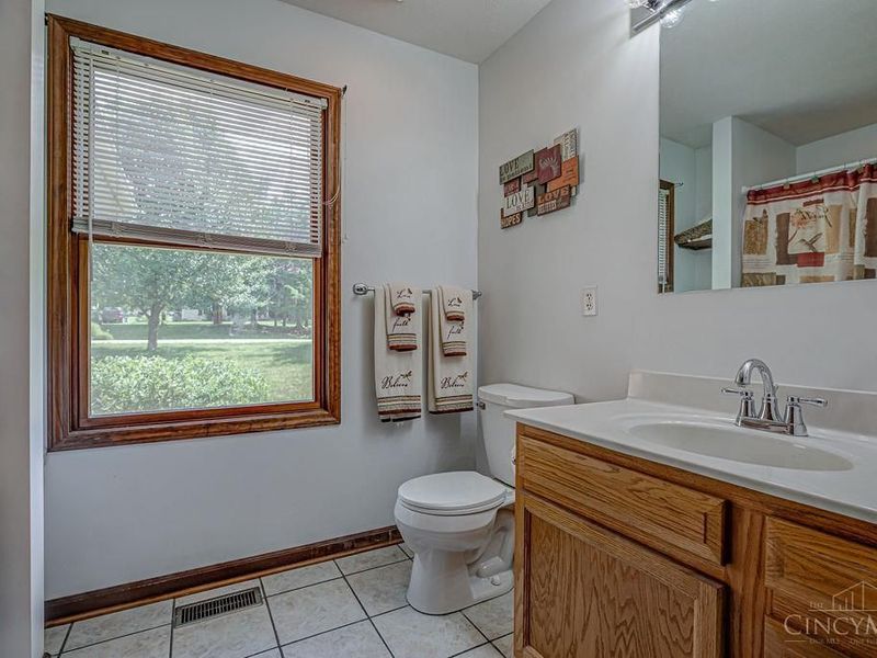 817 Old Norse, Lakengren, OH 45320 Photo 22