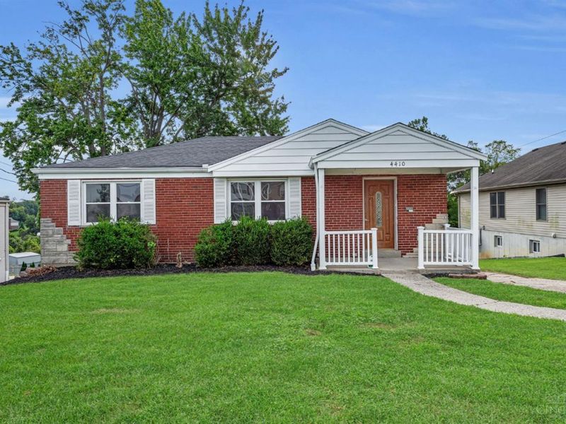 4410 Race Rd, Green Township, OH 45211 Photo 2