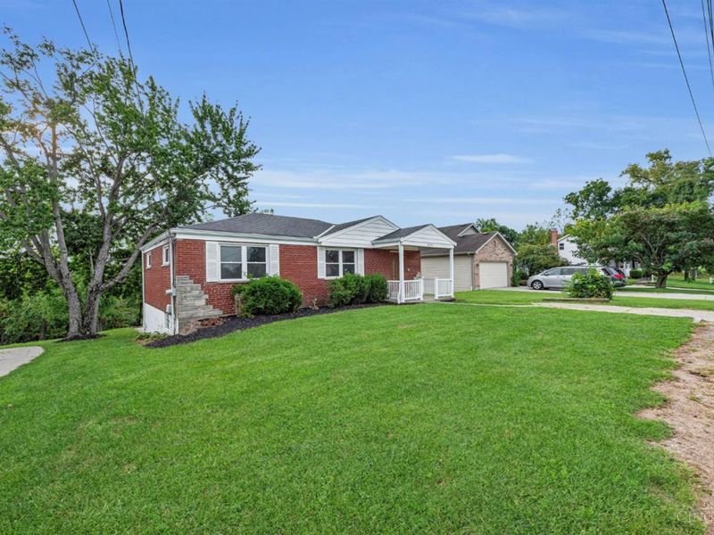 4410 Race Rd, Green Township, OH 45211 Photo 4